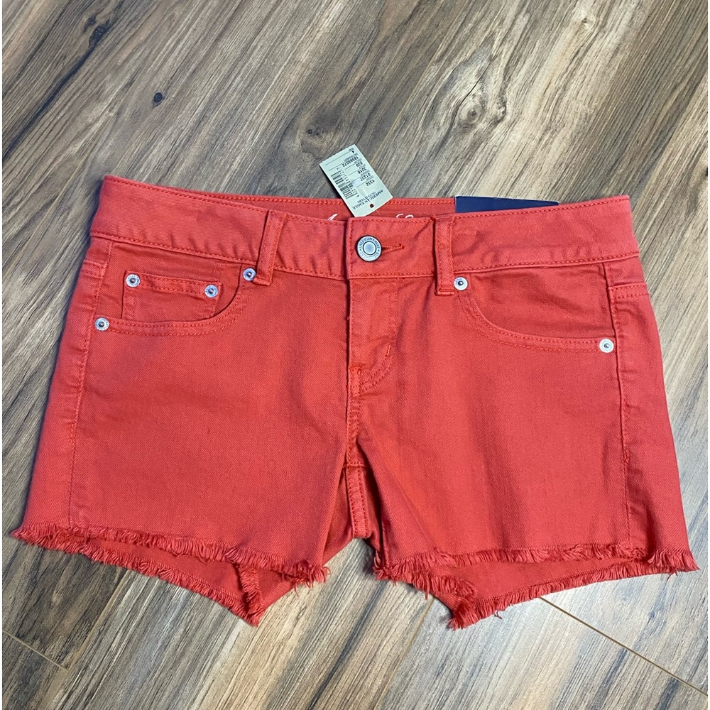 AMERICAN EAGLE salmon color shorts♥️